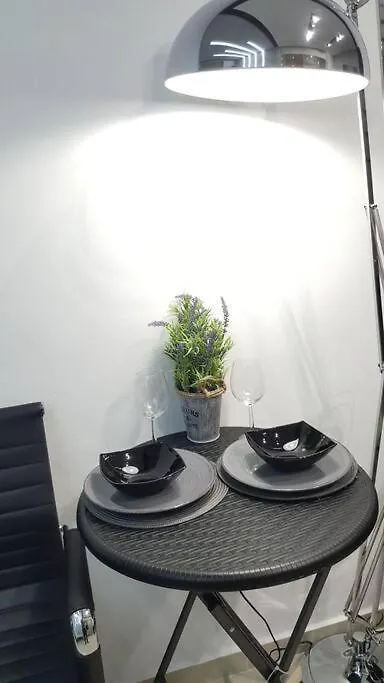 Modern Office Apartment.Wifi,2A/C,Luxury Fur/Tures Thessaloniki