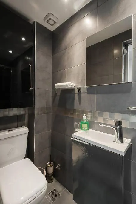Modern Office Apartment.Wifi,2A/C,Luxury Fur/Tures Thessaloniki 0*,  Greece